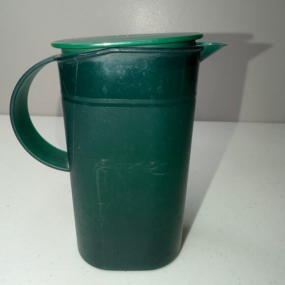 Tupperware Impressions Mini Small Rocking lid Pitcher 3535A. 500 ml Dark Green - Picture 3 of 10